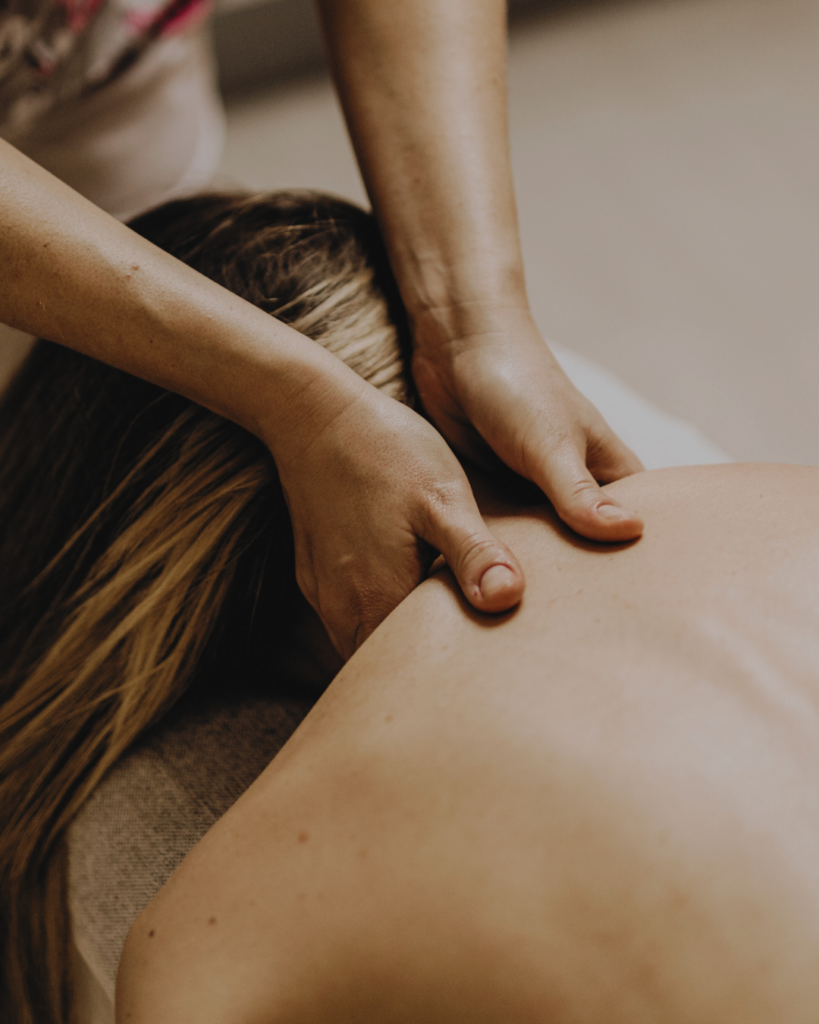 Relaxing neck massage treatment in Torrevieja
